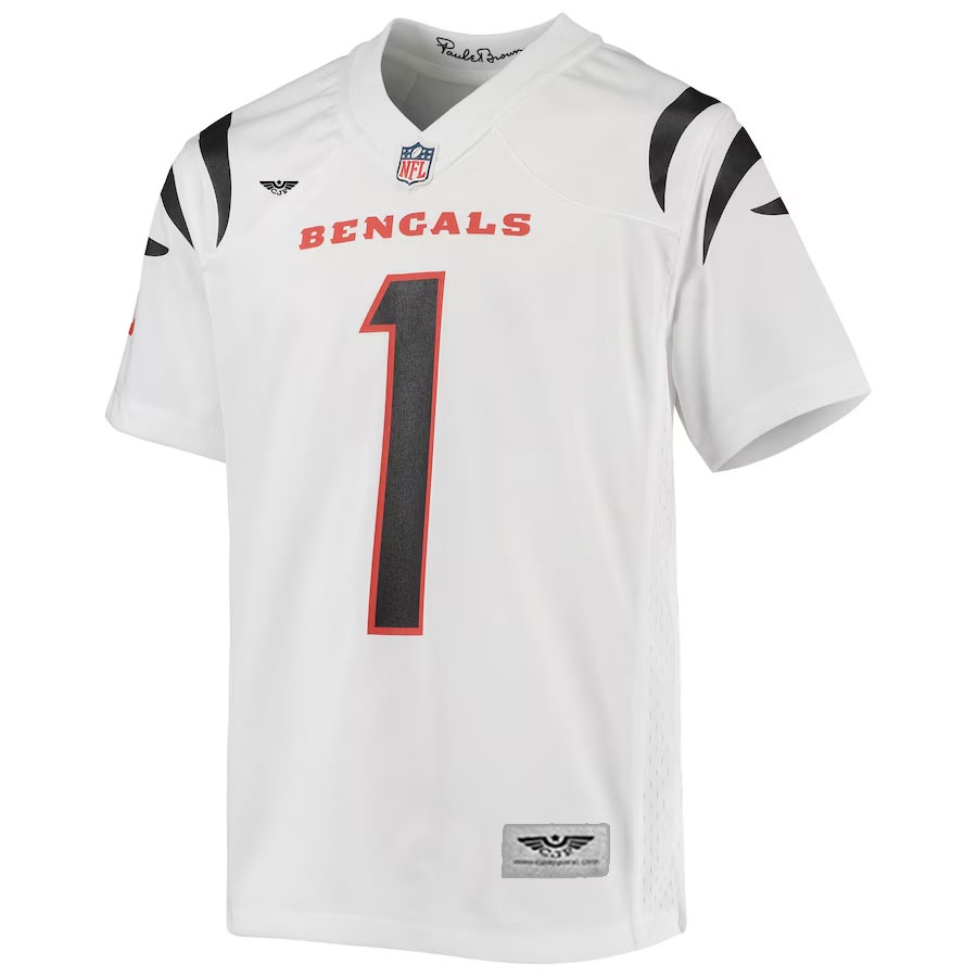 Ja'Marr-Chase-Cincinnati-Bengals-CJP-Apparel-Game-Jersey---White.Furent-Viwe