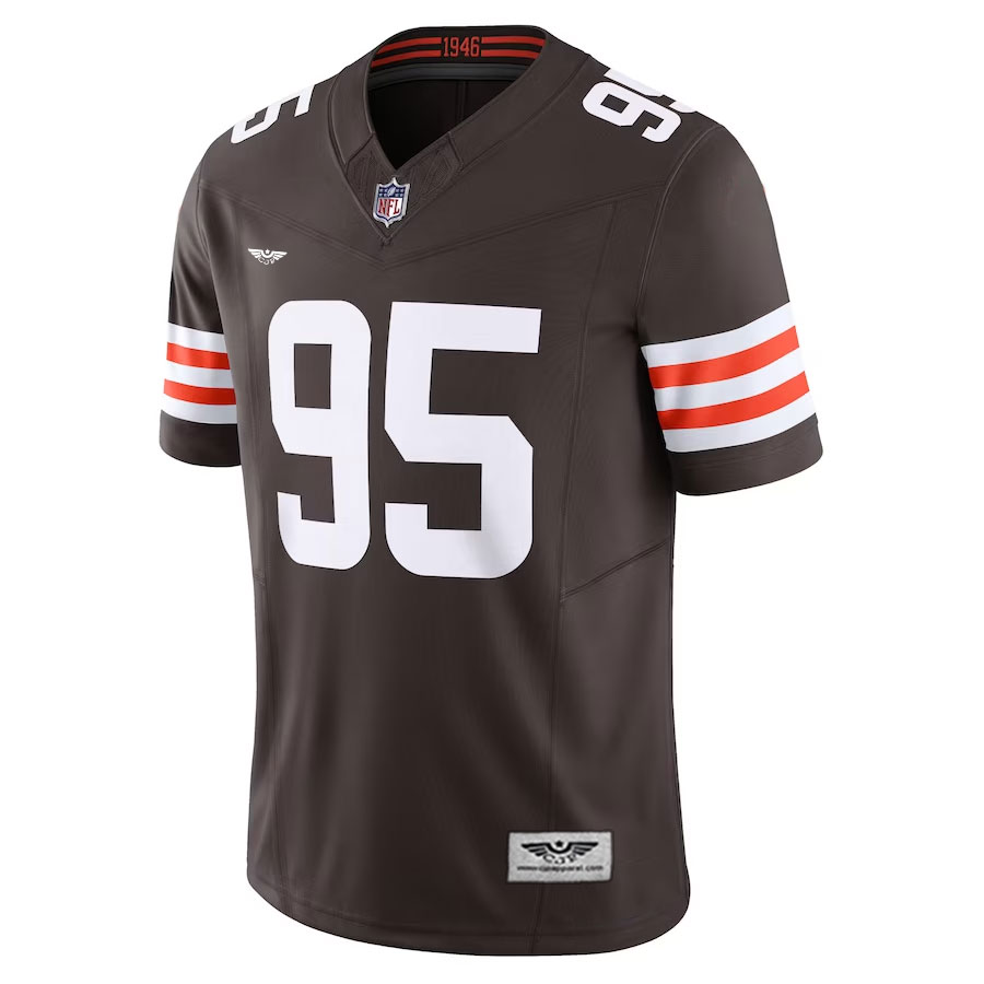 Myles-Garrett-Cleveland-Browns-CJP-Apparel-Vapor-F.U.S.E.Furent-Viwe