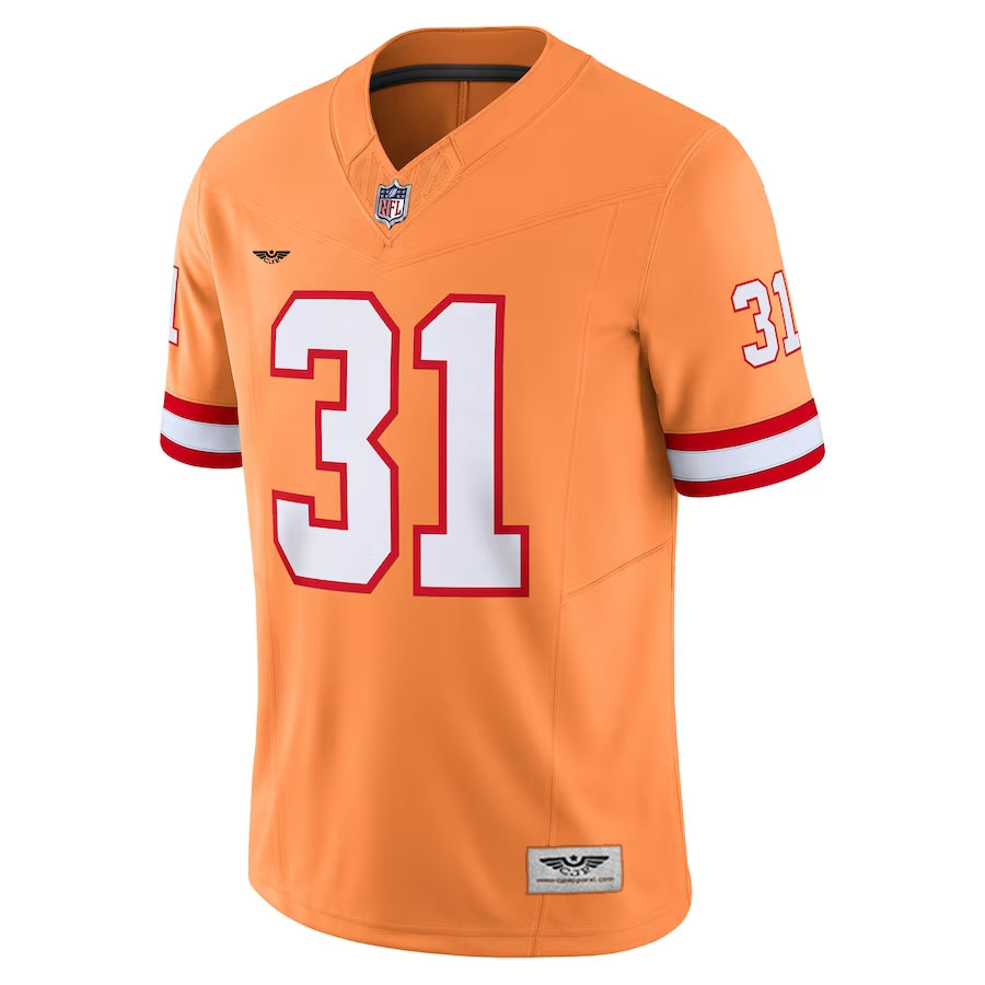 Antoine-Winfield-Jr.-Tampa-Bay-Buccaneers-CJP-Apparel-Vapor-F.U.S.E.Furent-Viwe