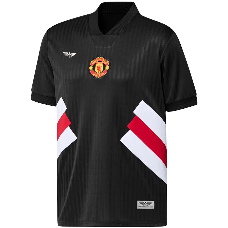 Manchester-United-CJP-Apparel-Football-Icon-Jersey---Black.Furent